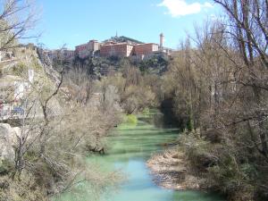 El río Júcar a su paso por Cuenca 