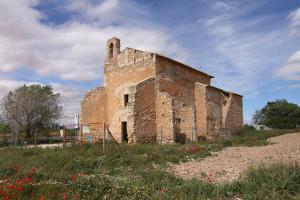 Ruinas del antiguo convento franciscano.