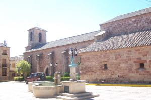 Iglesia parroquial de San Sebastián (Villapalacios)