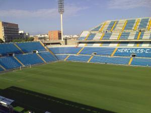 Estadio José Rico Pérez.