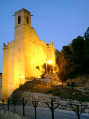 Iglesia de Santa María de Rubió de noche.
