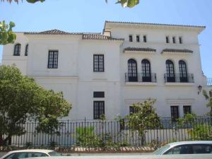 I.E.S. San Lucas, edificio de los marqueses de Villamarta (Aníbal González, 1907)