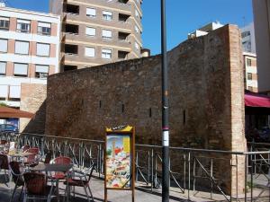 Lienzo conservado de la denominada «Muralla Liberal», construida durante las guerras carlistas