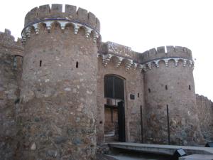 Entrada al Castillo de Onda.