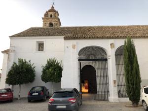 Fachada sur de la iglesia parroquial de Nuestra Señora de la Asunción