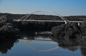 Puente sobre el Guadalquivir