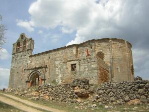 Ruinas de la Iglesia de la Asunción en Villaescusa de Palositos