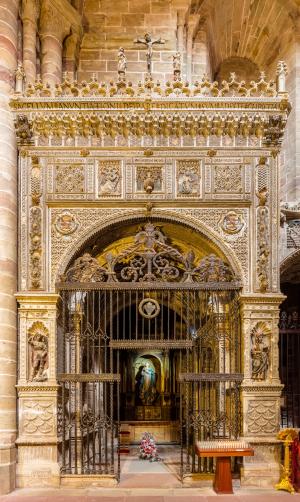 Puerta de la capilla de la Anunciación, catedral de Sigüenza.