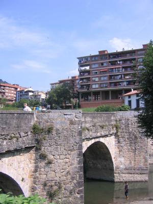 Puente sobre el Urola.
