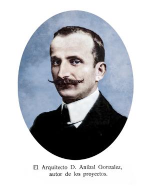 Aníbal González.