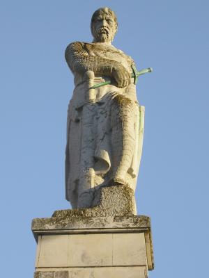Estatua de Guzmán el Bueno en Tarifa (Cádiz), que adquirió la villa de Ayamonte a finales del siglo XIII.
