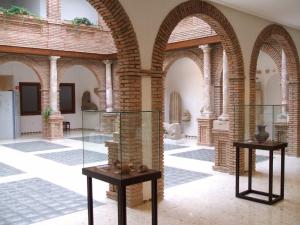 Museo Arqueológico de Linares, dedicado especialmente al estudio de piezas procedentes del yacimiento de Cástulo.