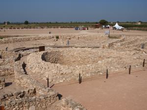 Vista de la zona arqueológica de Els Vilars