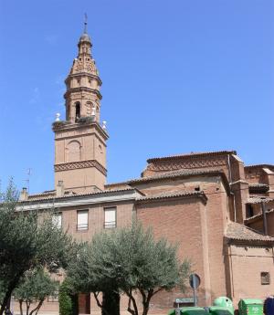 Vista de la iglesia de San Miguel Arcángel