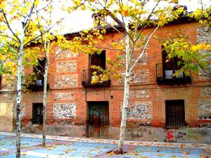 Composición Original fachadas casas plaza de España.