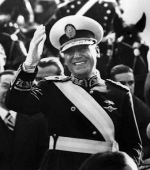 El ex-presidente de la Nación Argentina, Juan Domingo Perón, visitó en varias ocasiones Torremolinos con su esposa María Estela 