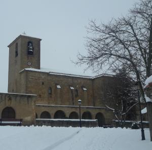 Iglesia San Martín de Tours nevada