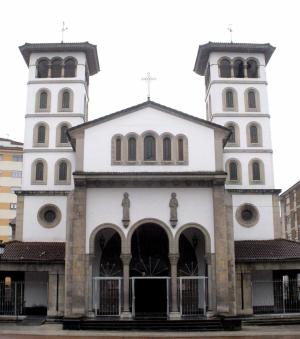 Iglesia de San Andrés de El Entrego
