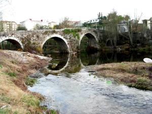 Puente Romano de Puenteareas