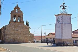 Iglesia de Nª Sra. de la Asunción y Torre del Reloj.