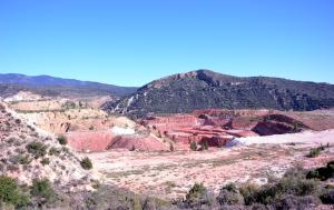 Desmontes de las minas de caolín en Riodeva (Teruel), 2017.