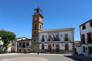 Casas del Ayuntamiento en la plaza de la Constitución.