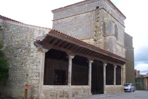 Portada de la Iglesia de Santa María en Peñaflor de Hornija
