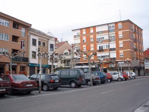 Una calle de Tudela de Duero, año 2011.