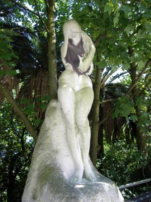 Estatua en el parque Munoa