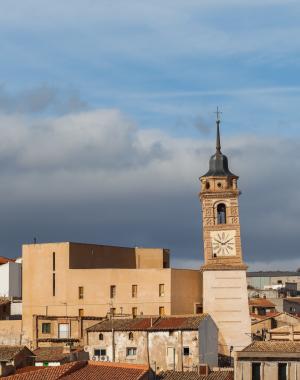 Castillo de Ateca y torre del Reloj.