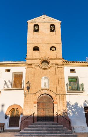 Iglesia de San Miguel, Plaza de España, Chodes.