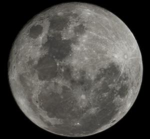 Luna llena vista desde el hemisferio sur, donde es posible apreciar que se ve invertida, en comparación con la imagen desde el hemisferio norte.