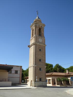 Torre de la iglesia de Santa María, único resto de la antigua iglesia parroquial destruida durante la Guerra Civil