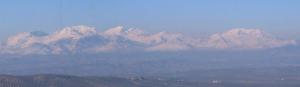Vista de Sierra Mágina, el pico Mágina es la máxima elevación de la provincia