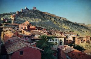 Conjunto histórico y muralla de Albarracín.