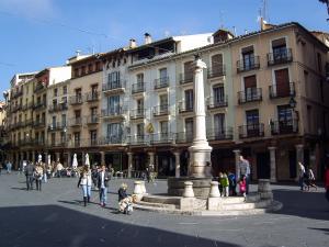 Personas en Teruel 
